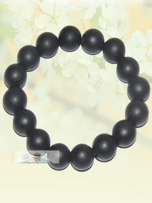 Браслет из бусин турмалина